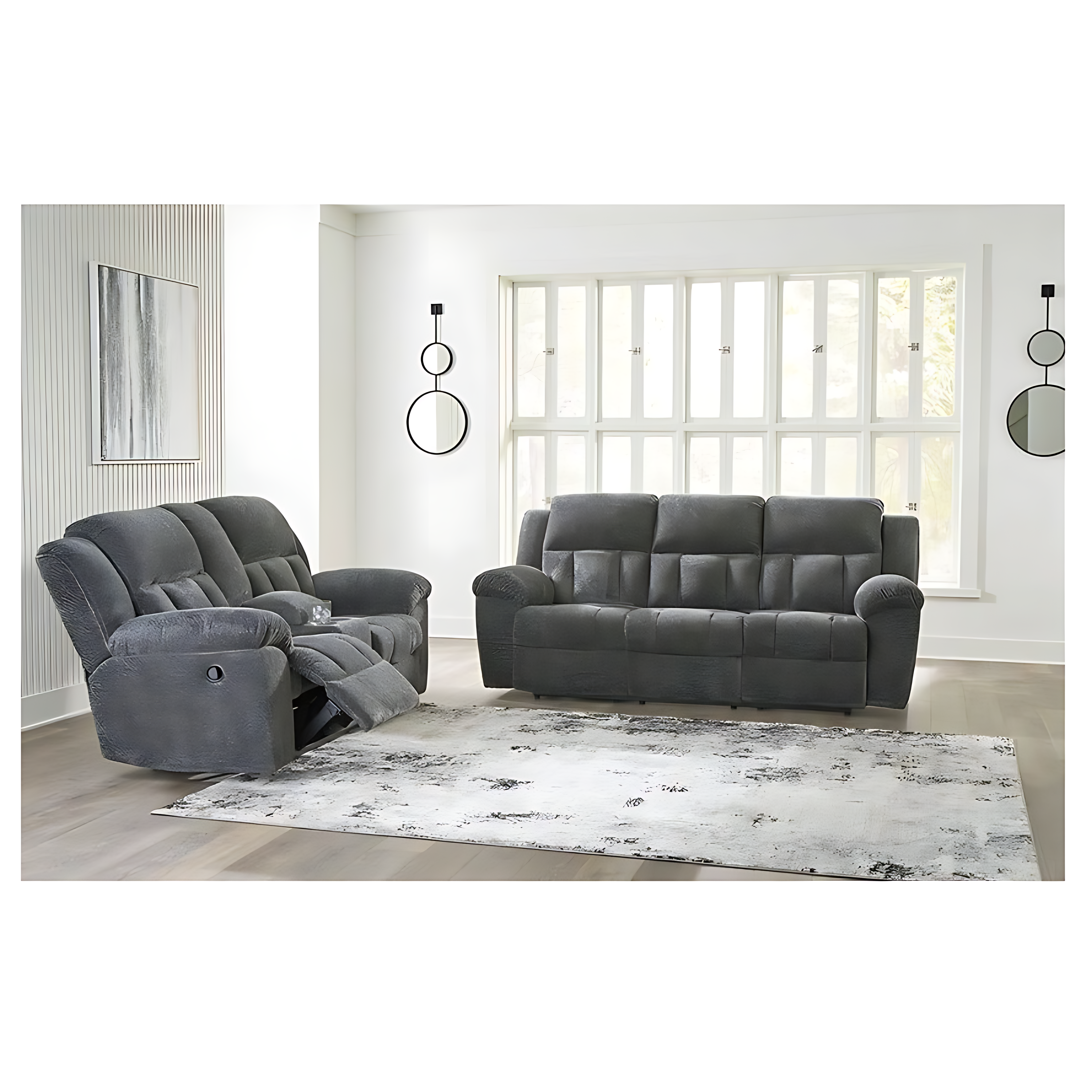 ashley-37406-frohn