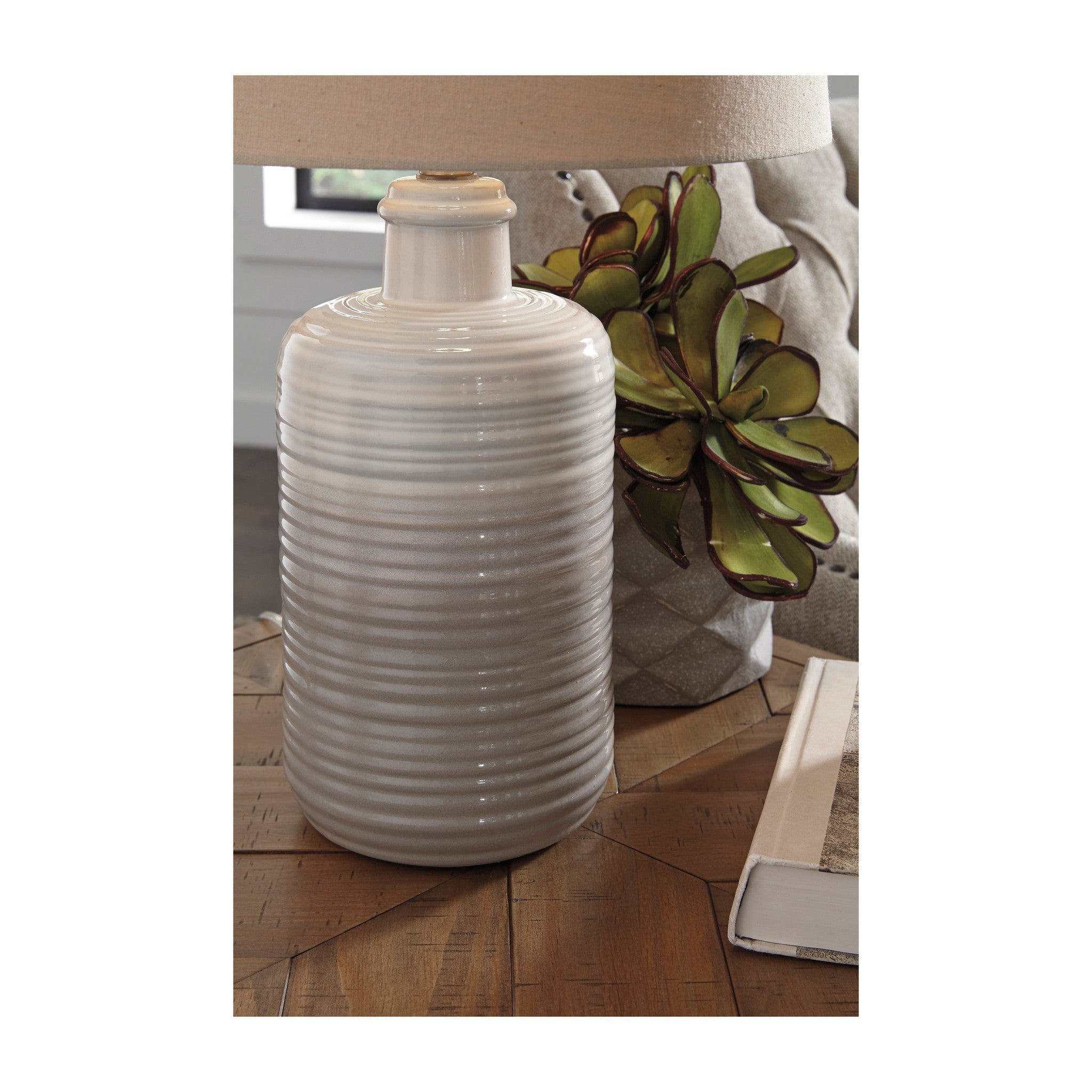 ASL121854 Marnina Taupe