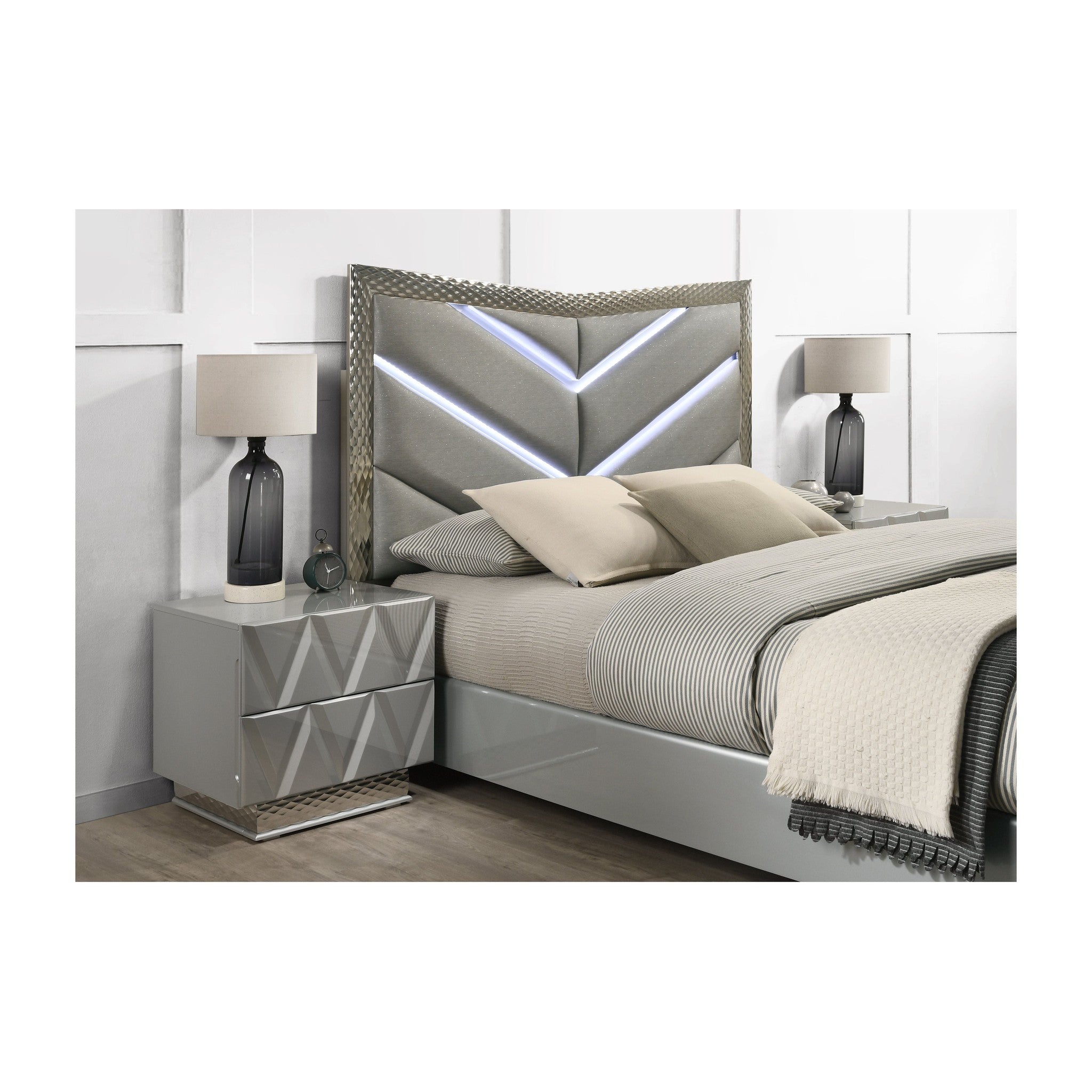 B91 Vera Grey