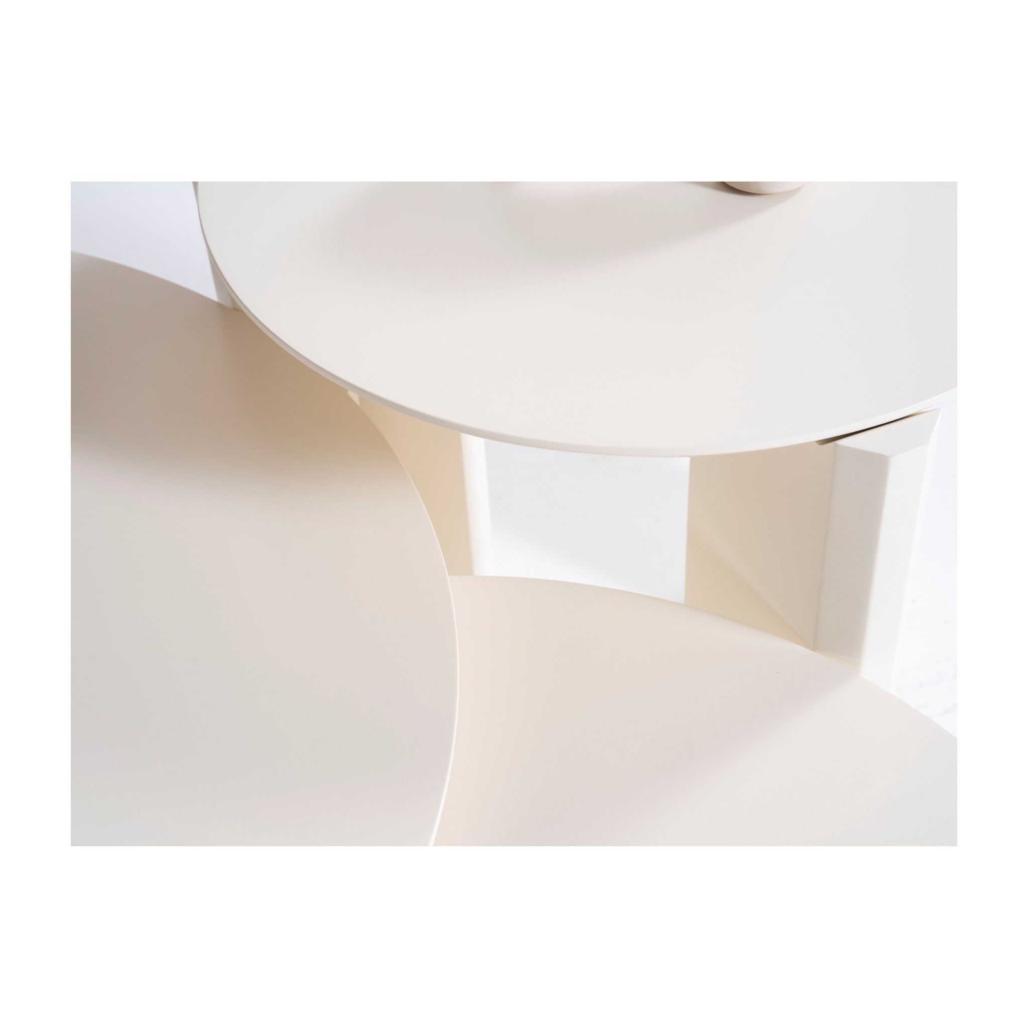 720 Cream 3 Pc Coffee Table Set