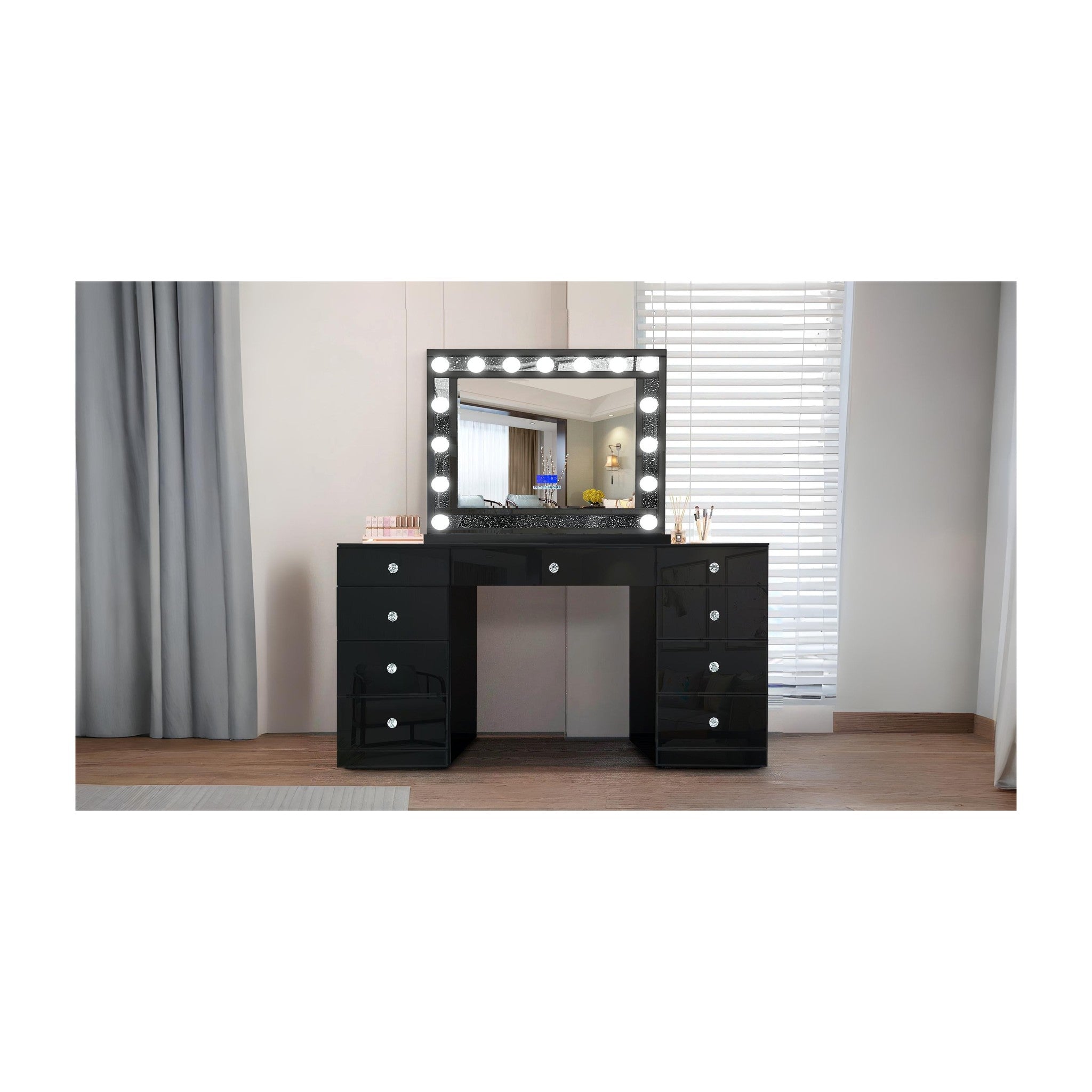 A-VM06-Ella (Bluetooth & Speaker) Black