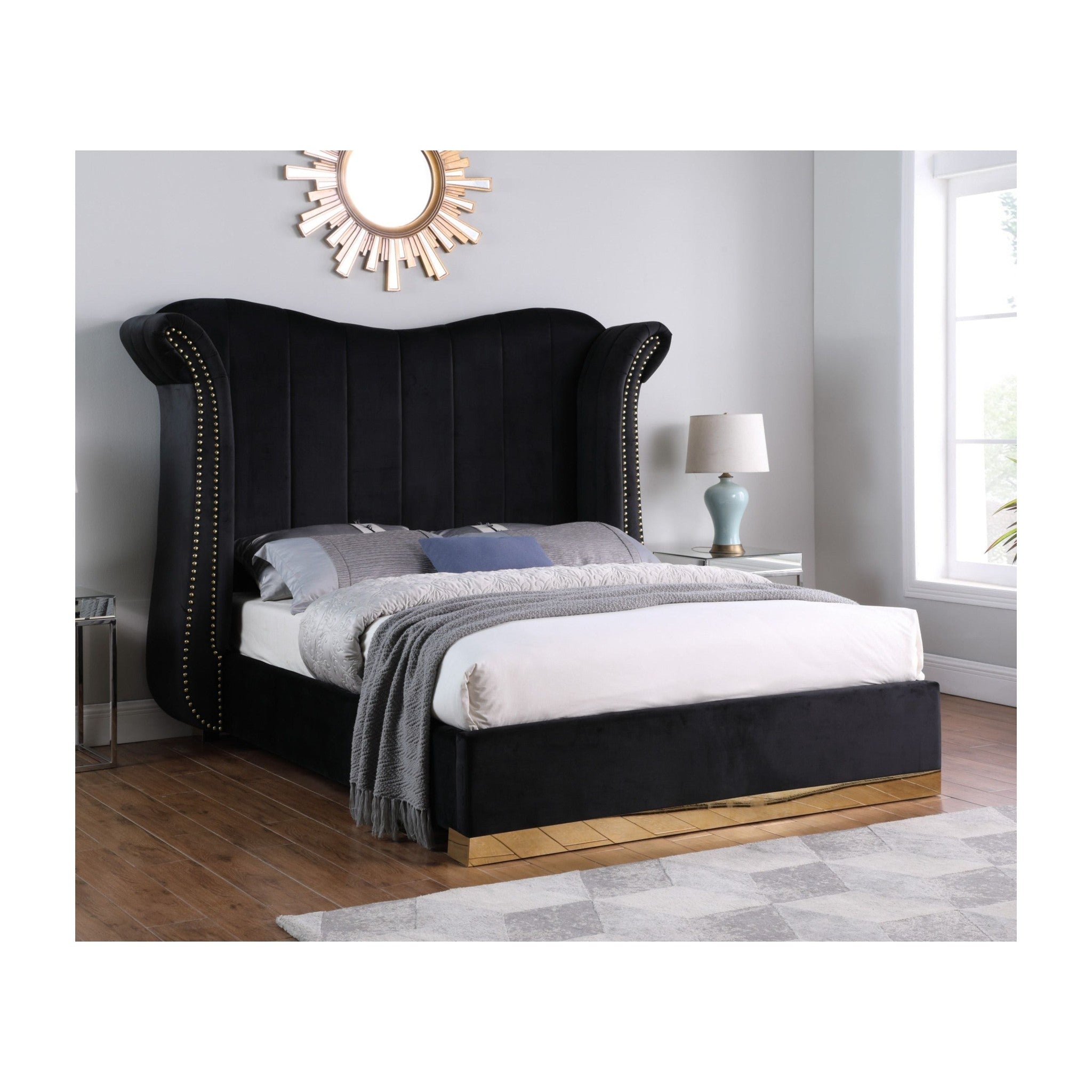 B400 Luna (Black) 66"H Black