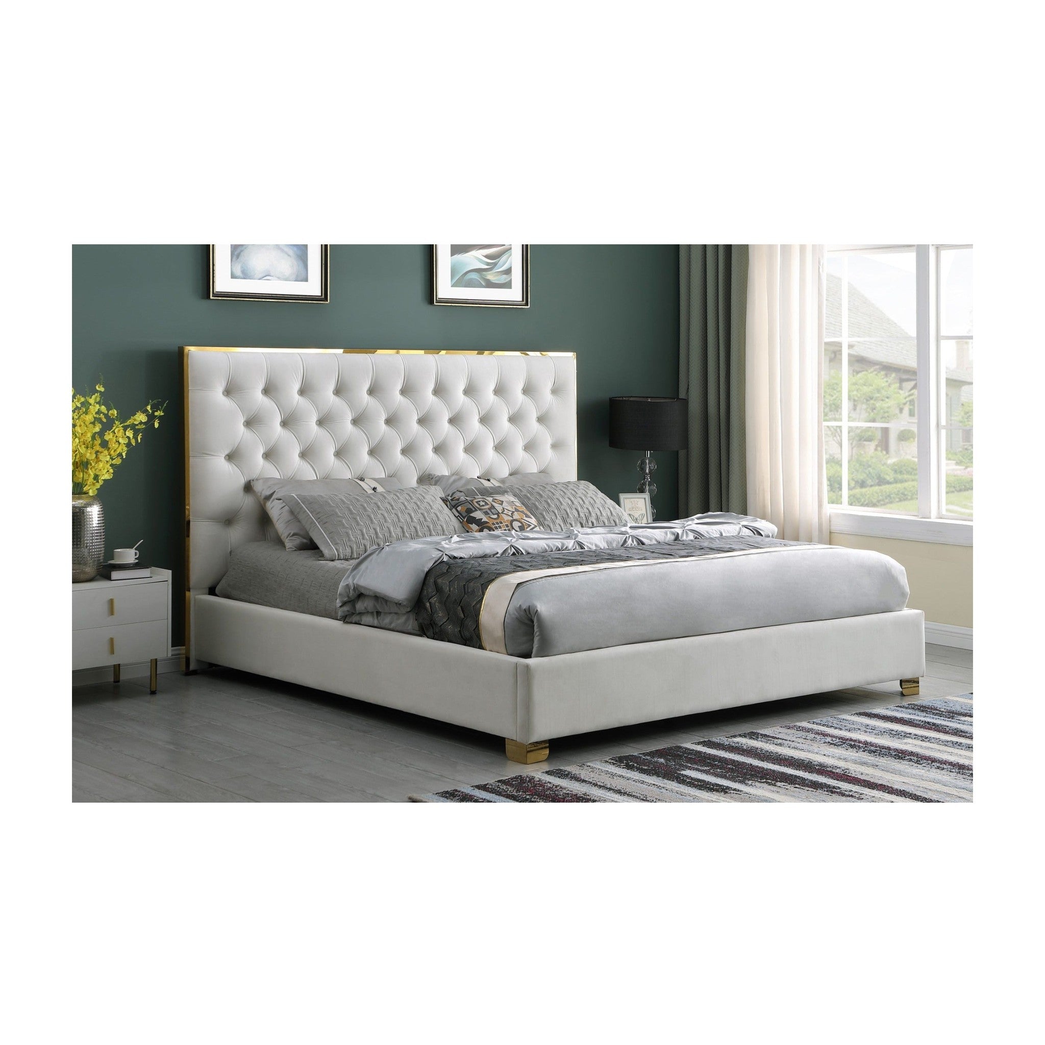 B600 Rose (Cream) 55"H Cream Velvet/Gold