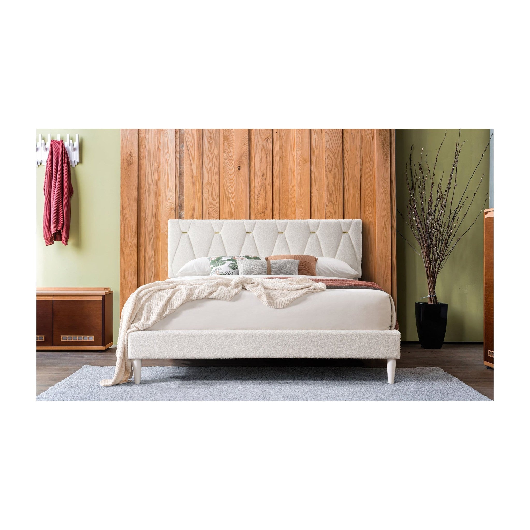 B8071 Kiran (Cream) Cream