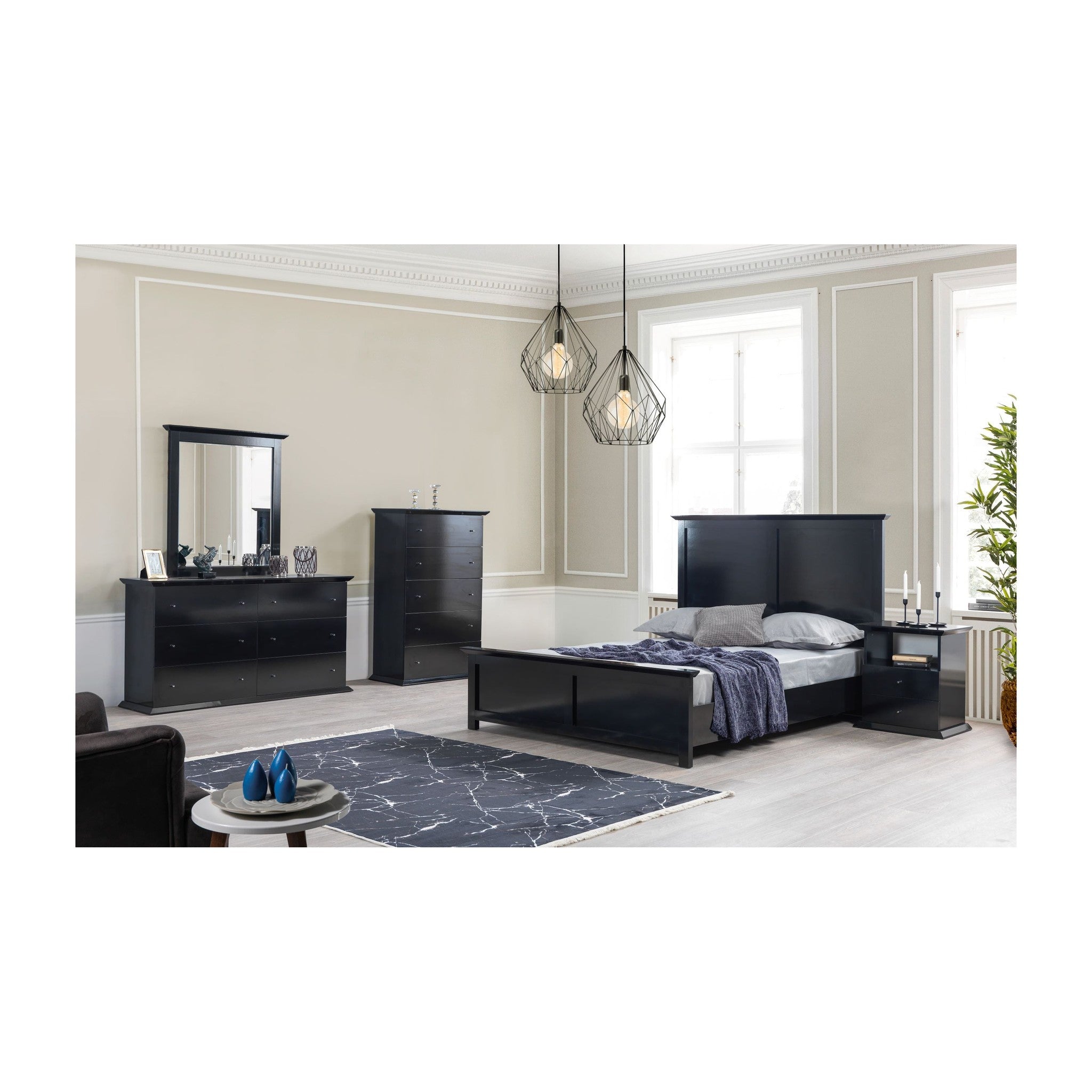Erika Black 4 pc Queen Bedroom Set